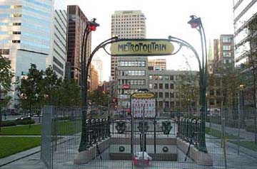 Guimard entrance