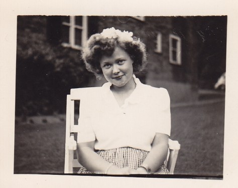 Ann 1945