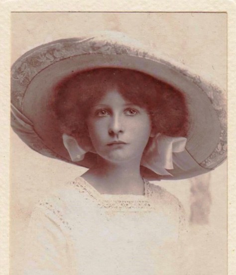Helen Frances Marguerite Lindsay 1896-1922